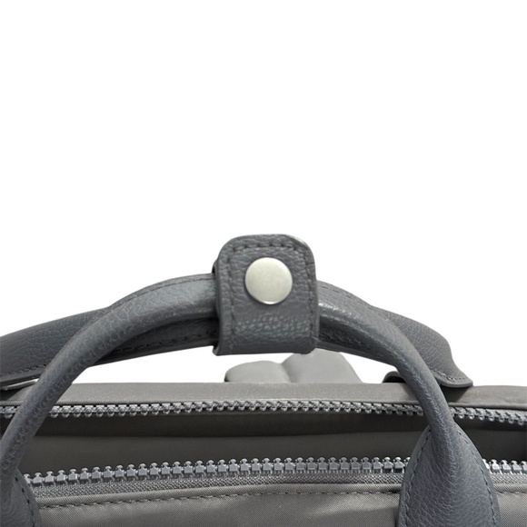 Baggallini Smoke Gray Soho Backpack Laptop Tote Carry On RFID Luggage Sleeve - Picture 5 of 13